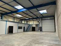logistics - Activités / Bureaux À Louer - gallery thumbnail - 8