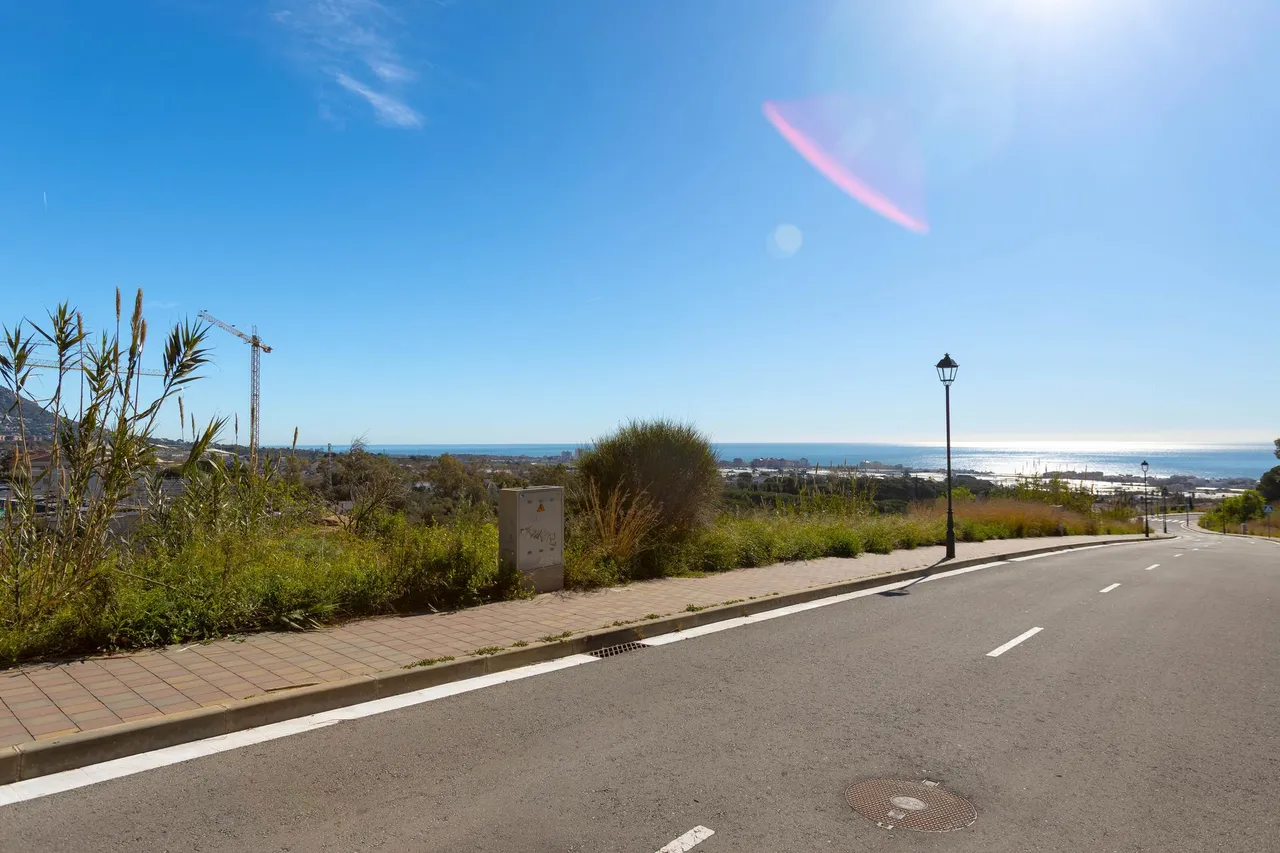 living - 1,218m² plot for sale in Premià de Dalt, Barcelona - gallery - 3