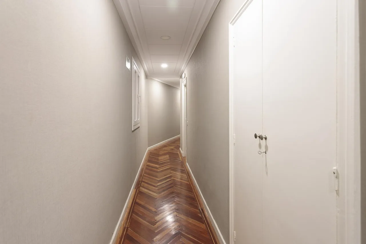 living - 211m² apartment for rent in Castellana, Madrid - gallery - 9