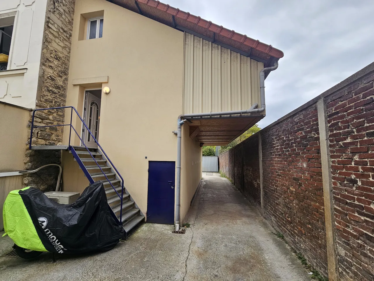 logistics - Activités / Bureaux À Louer - gallery - 3