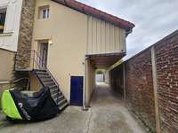 logistics - Light Industrial Premises / Offices For Rent - gallery thumbnail - 3