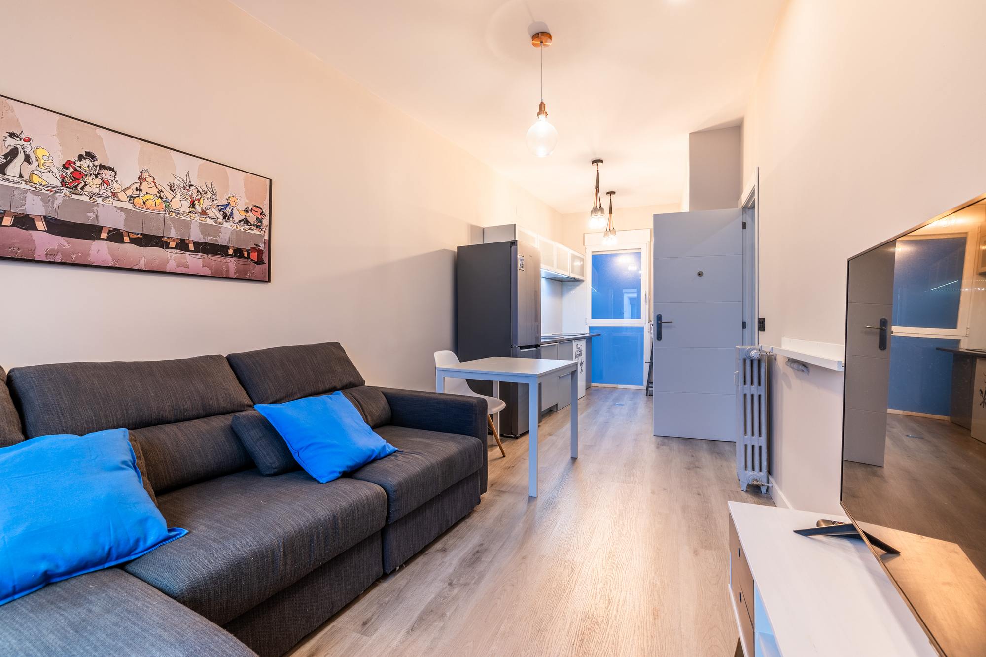 living - Piso de 100m² en venta en Arapiles, Madrid - gallery thumbnail - 2