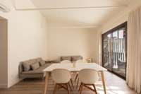 living - 500m² apartment for rent in Palma de Mallorca - gallery thumbnail - 5