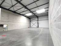 logistics - Light Industrial Premises / Offices For Rent - gallery thumbnail - 9