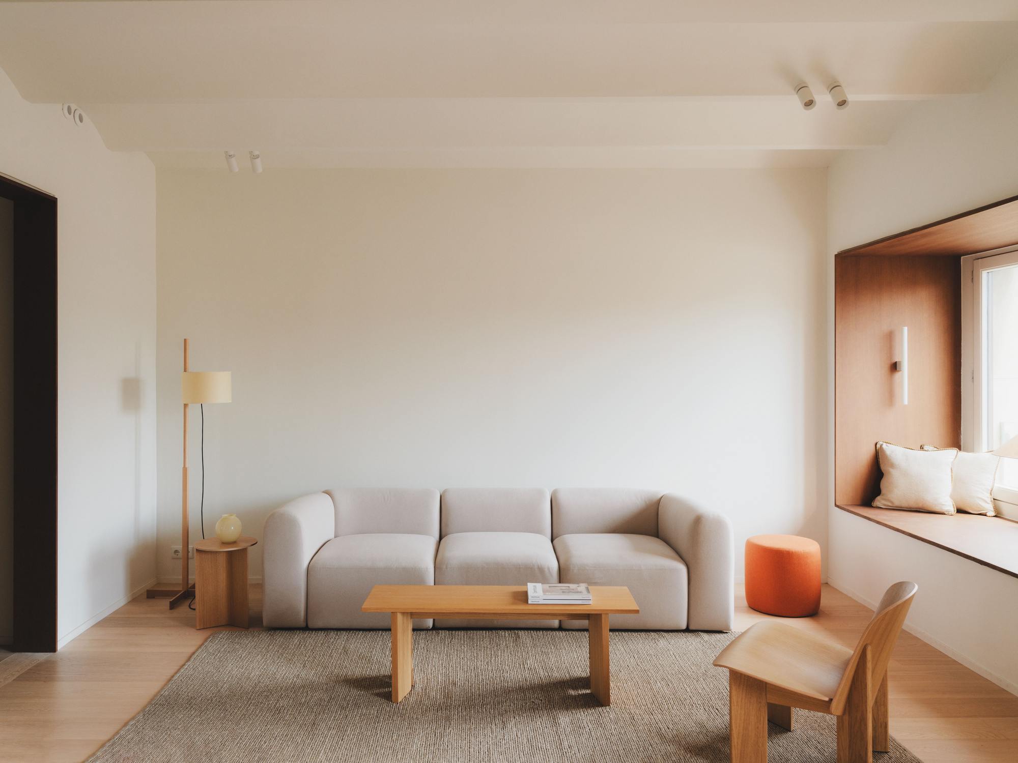 living - Piso de 140m² en venta en Eixample Derecho, Barcelona - gallery thumbnail - 1