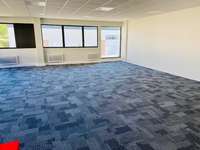 logistics - Light Industrial Premises / Offices For Sale - gallery thumbnail - 6