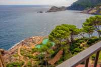 living - Piso de 409m² en venta en Sa Tuna, Costa Brava - gallery thumbnail - 3