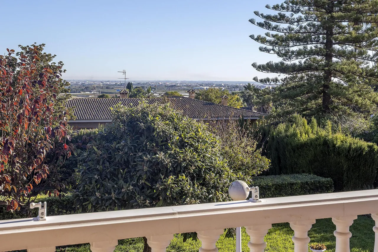 living - Casa / villa de 325m² con 1,050m² de jardín en venta en Valencia Region - gallery - 8