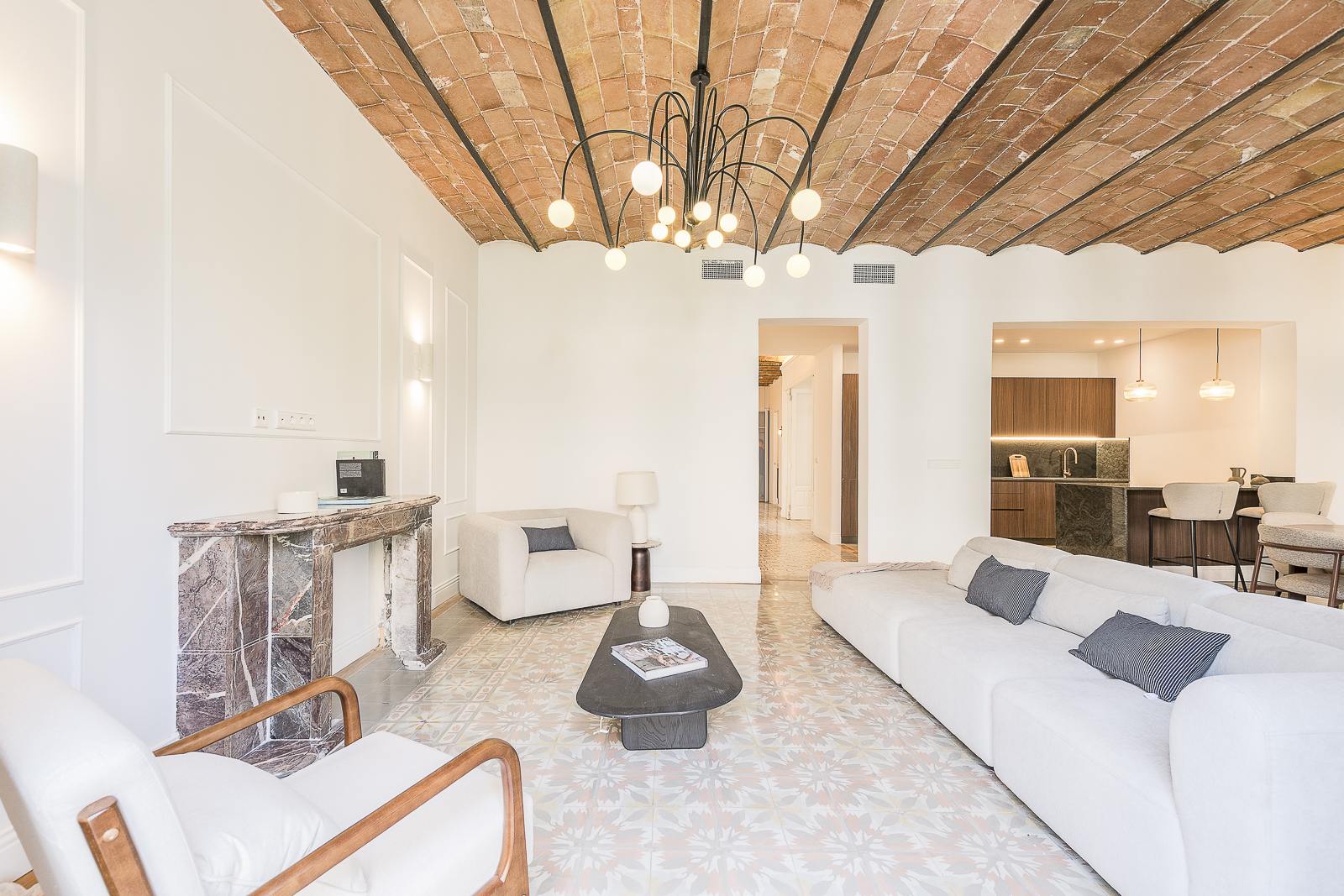 living - 224m² apartment with 6m² terrace for sale in Eixample Right - gallery thumbnail - 5