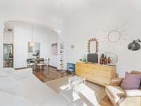 living - 82m² apartment for sale in Eixample Right, Barcelona - gallery thumbnail - 1