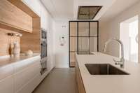 living - 250m² apartment for rent in Sol, Madrid - gallery thumbnail - 7