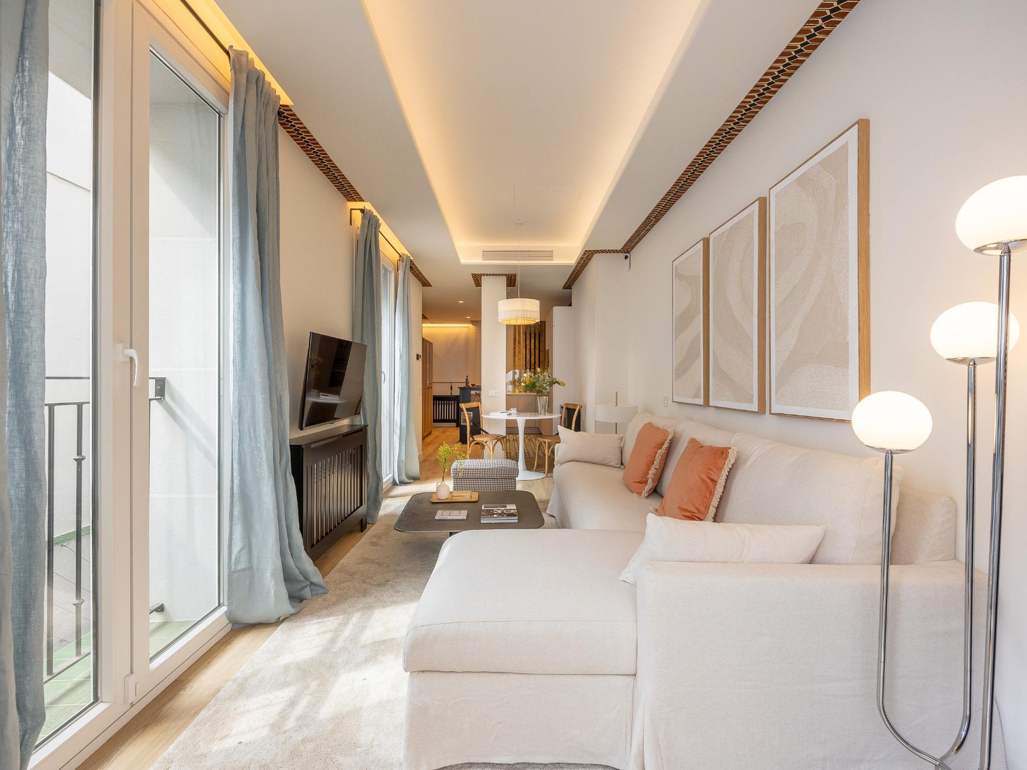 living - Piso de 93m² en alquiler en Embajadores, Madrid - gallery - 6