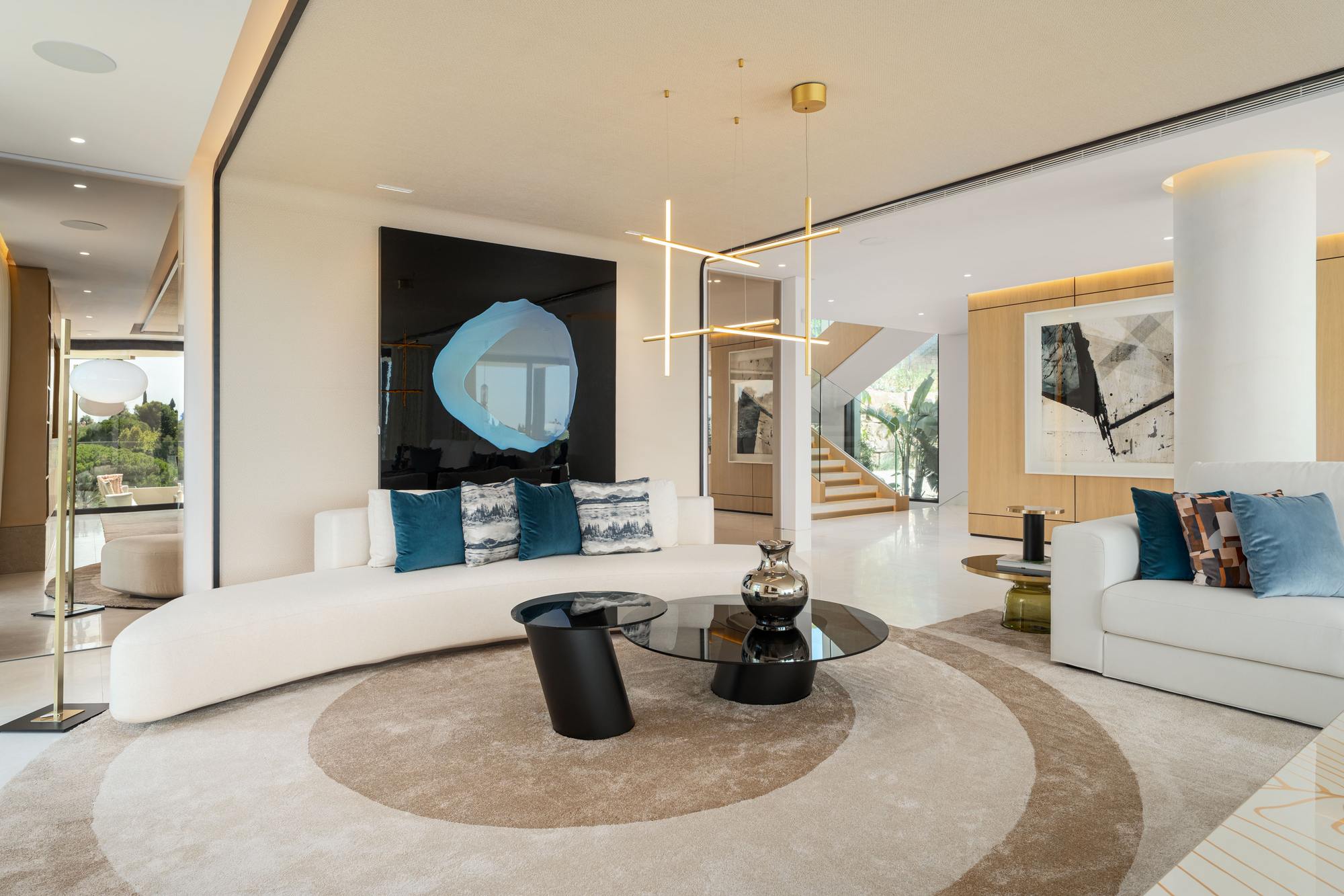 living - Casa / villa de 848m² con 392m² terraza en venta en Milla de Oro - gallery thumbnail - 3