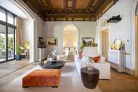 living - Piso de 409m² con 264m² terraza en venta en Eixample Derecho - gallery thumbnail - 5