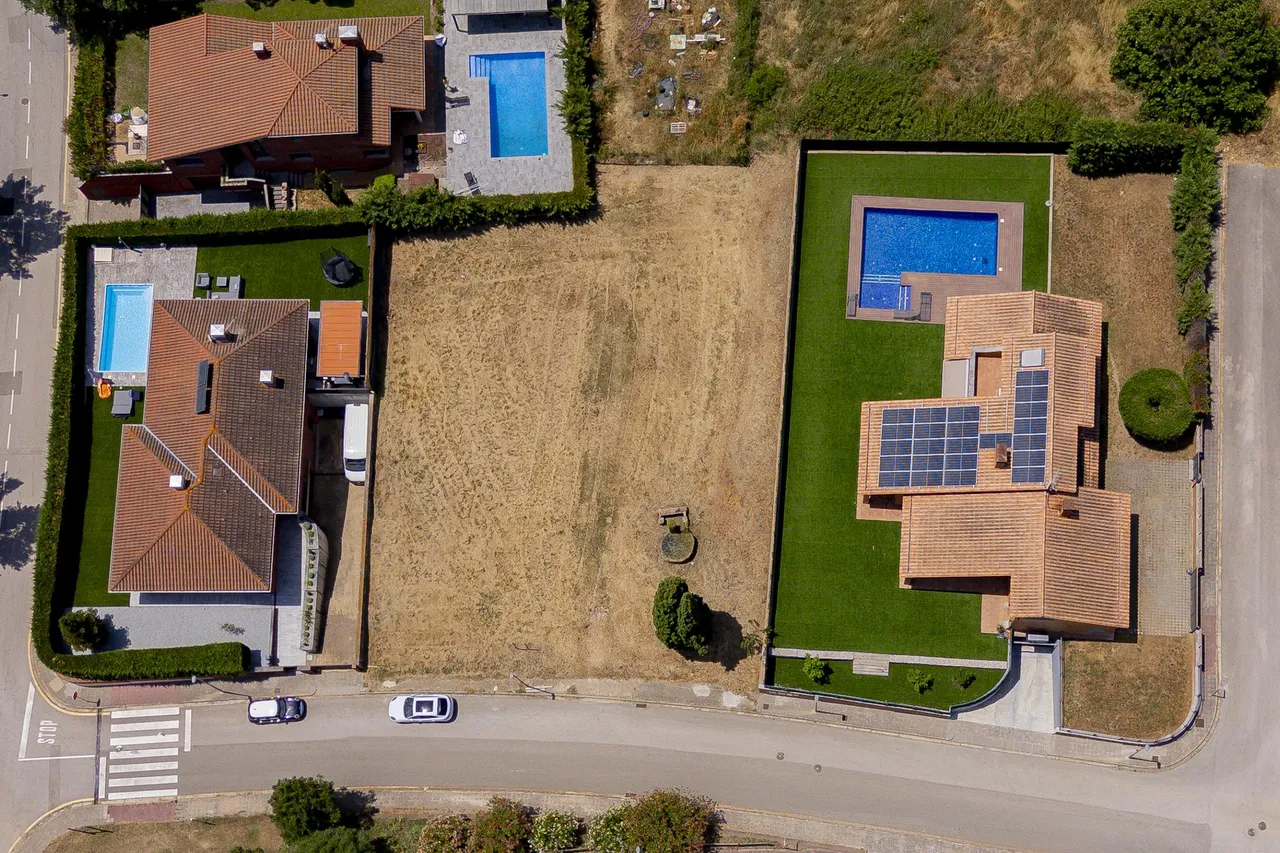 living - Parcela de 1,163m² en venta en El Gironés, Girona - gallery - 6