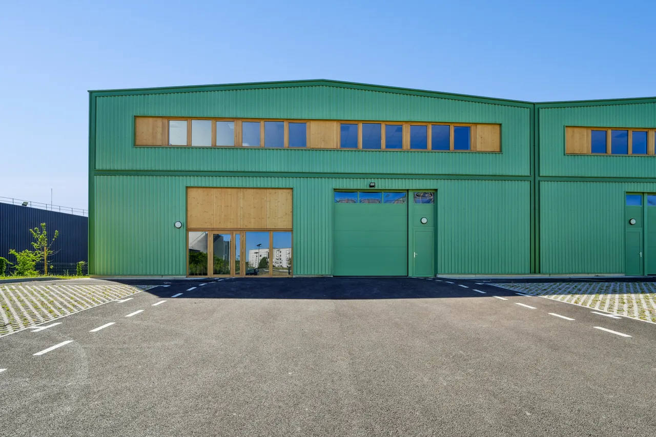 logistics - Activités / Bureaux À Louer - gallery - 2
