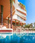 living - Casa Pacha Residences - gallery thumbnail - 4