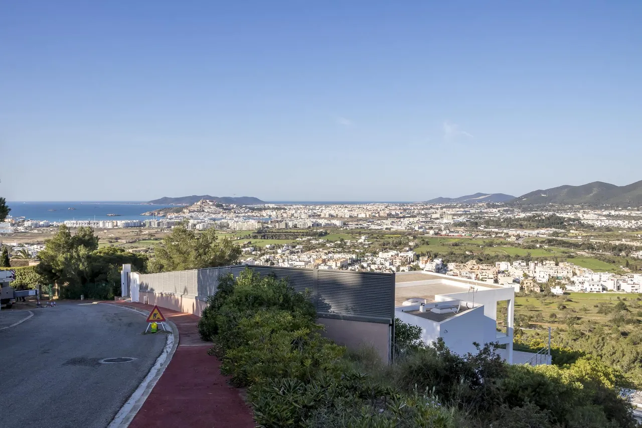 living - 211m² plot with 98m² terrace for sale in Ibiza Town - gallery - 3