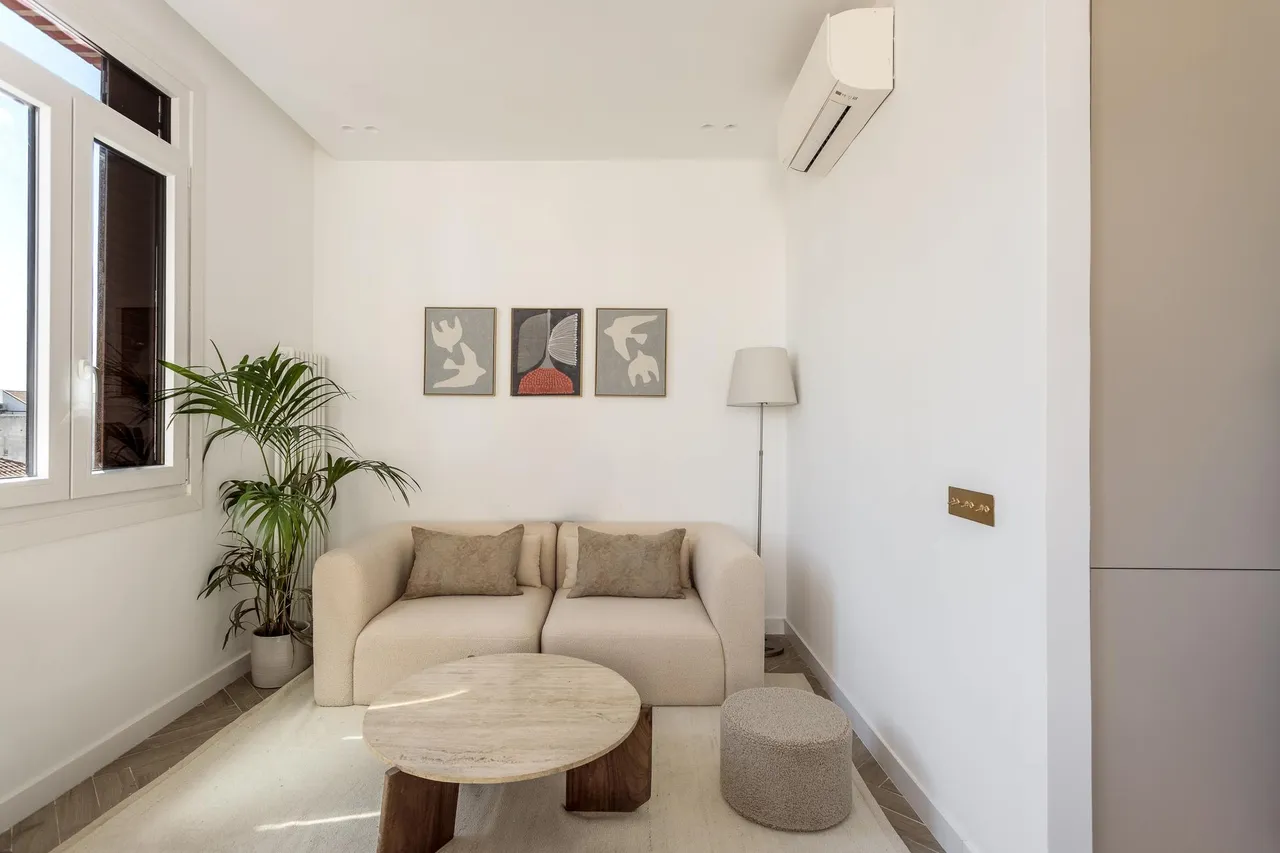 living - Ático de 89m² en venta en Ríos Rosas, Madrid - gallery - 7