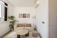 living - Ático de 89m² en venta en Ríos Rosas, Madrid - gallery thumbnail - 7
