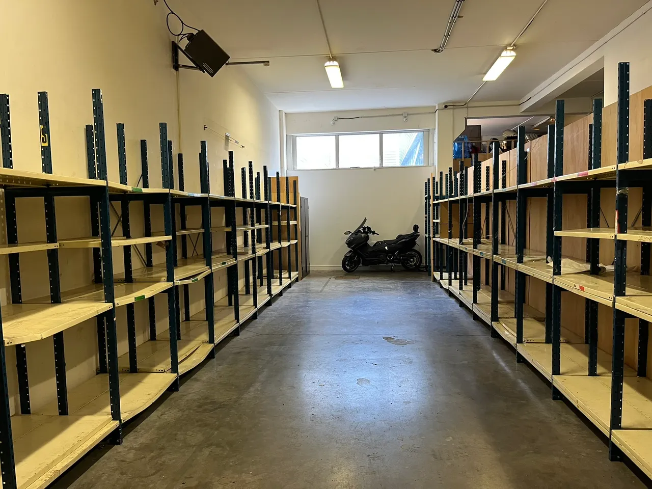 logistics - Activity Facility For Rent - gallery - 5