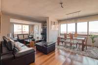 living - 283m² penthouse with 104m² terrace for sale in Nueva España - gallery thumbnail - 2