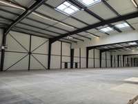 logistics - Activités / Bureaux À Louer - gallery thumbnail - 3