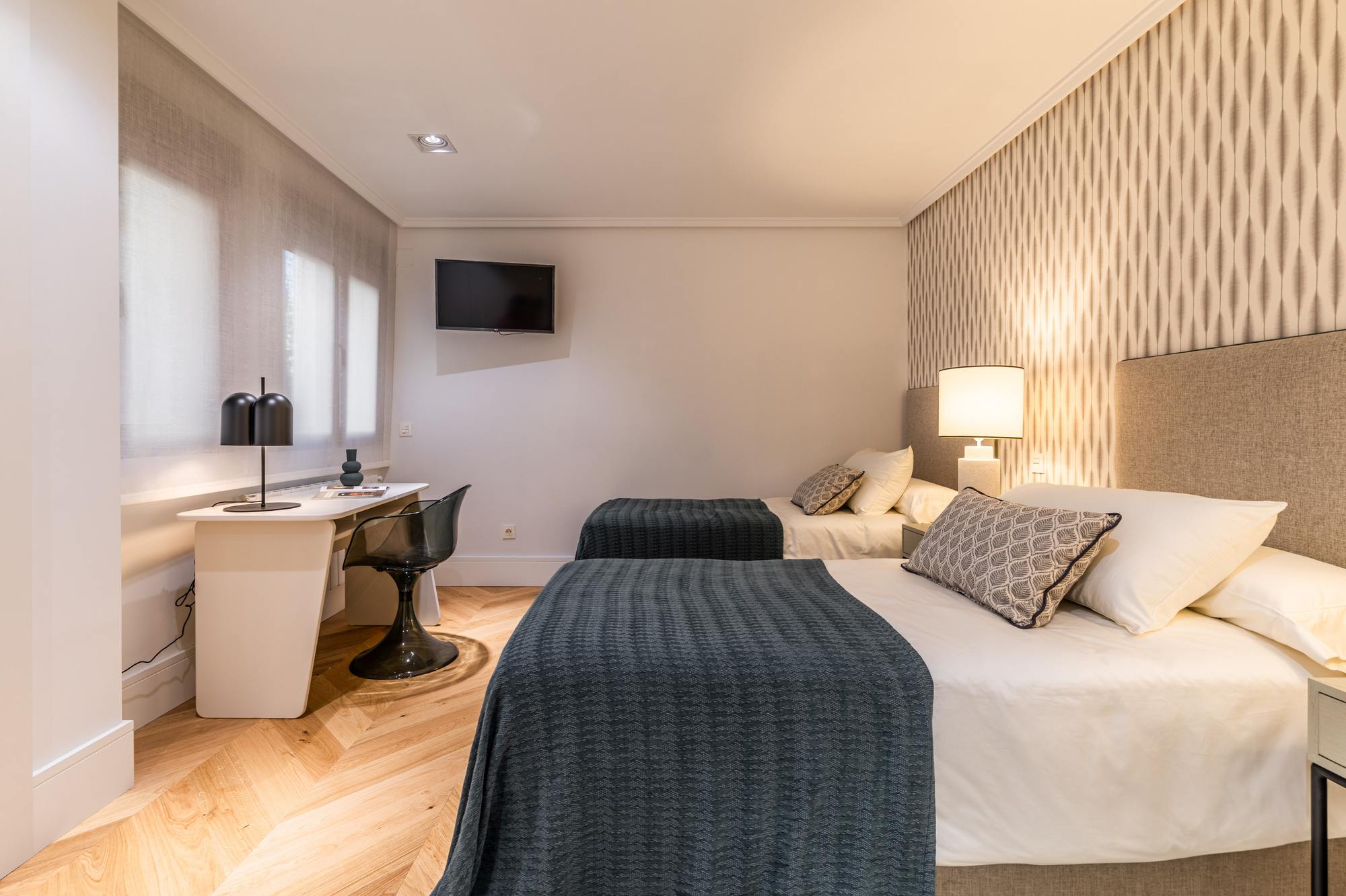 living - Piso de 225m² en venta en Recoletos, Madrid - gallery thumbnail - 10