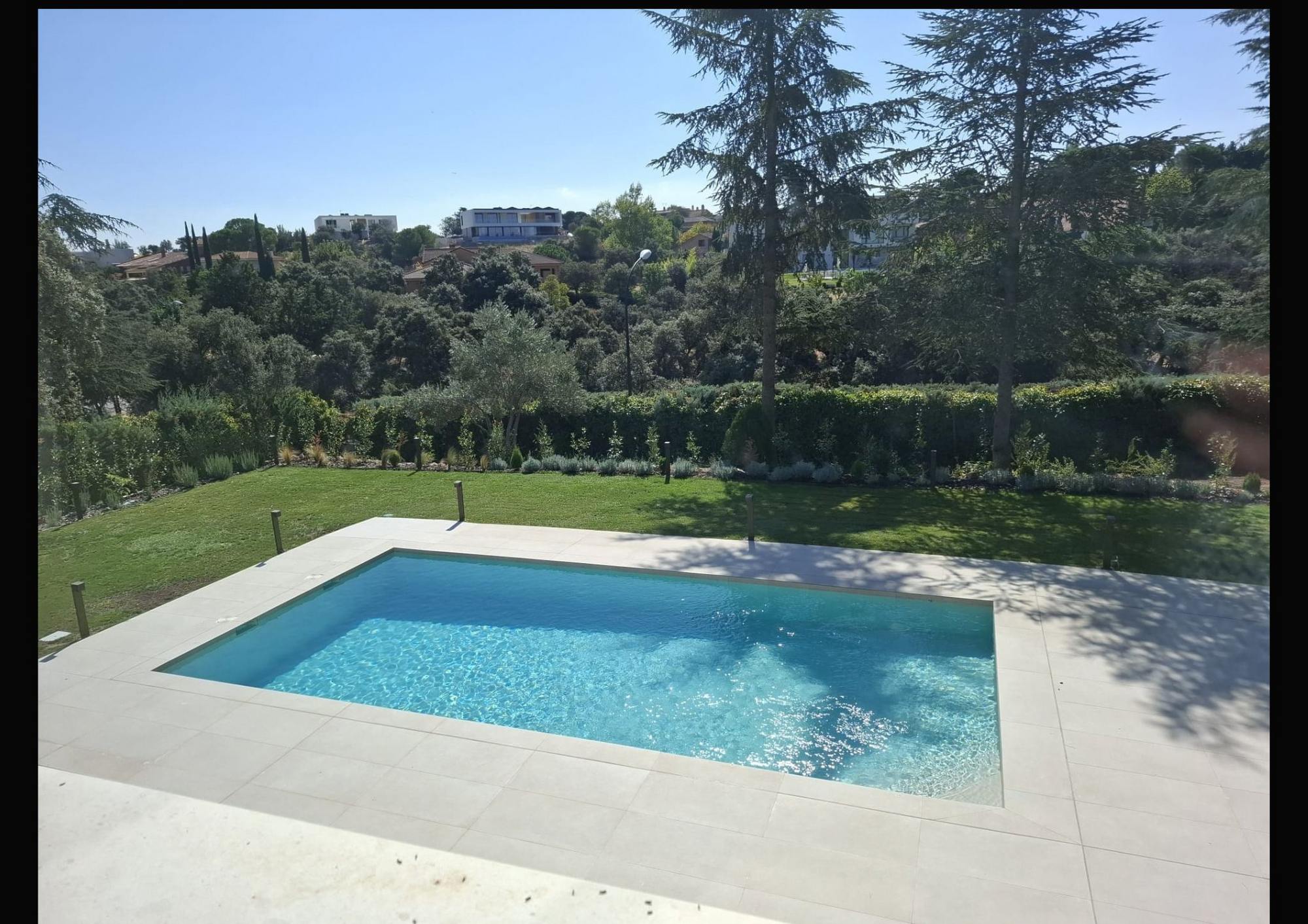 living - Casa / villa de 518m² en venta en Ciudalcampo, Madrid - gallery thumbnail - 10