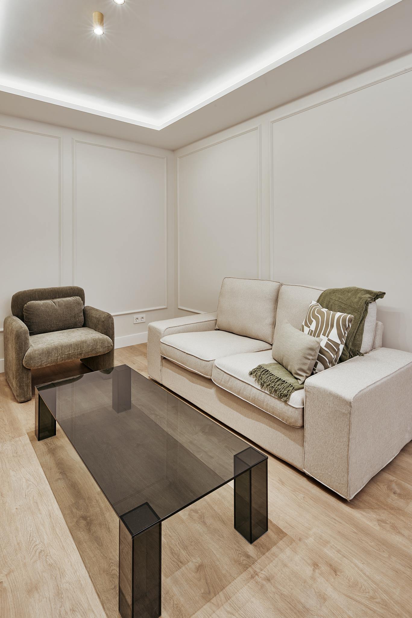 living - Piso de 150m² en venta en Goya, Madrid - gallery thumbnail - 4