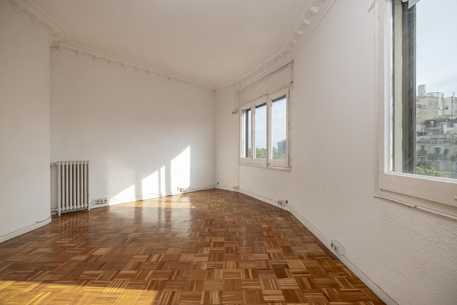 living - Piso de 130m² en venta en Eixample Derecho, Barcelona - gallery - 8