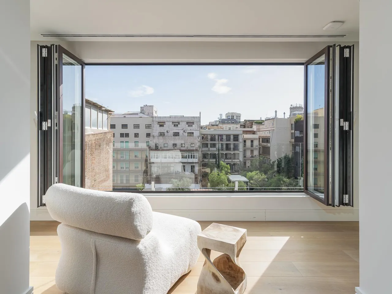 living - Piso de 273m² en venta en Eixample Derecho, Barcelona - gallery - 8