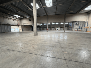 logistics - Warehouse For Rent - featured