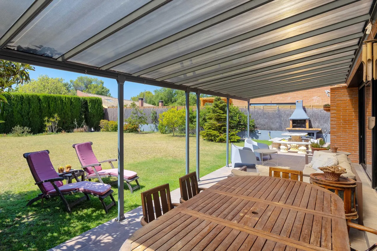 living - Casa / villa de 292m² en venta en Sant Vicenç de Montalt - gallery - 7