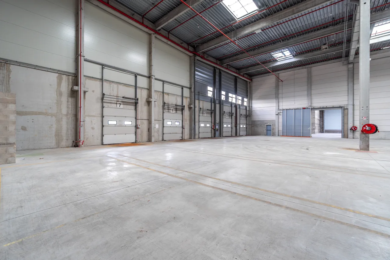 logistics - Entrepôt Logistique À Louer - gallery - 6