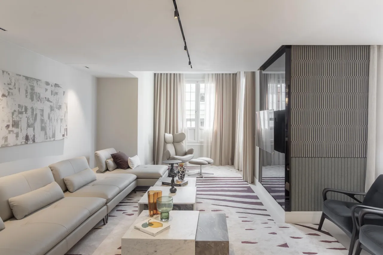 living - 394m² penthouse with 61m² terrace for sale in Castellana - gallery - 4