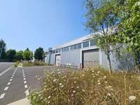 logistics - Activités / Bureaux À Louer - gallery thumbnail - 2