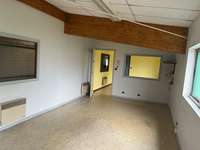 logistics - Activités / Bureaux À Louer - gallery thumbnail - 7