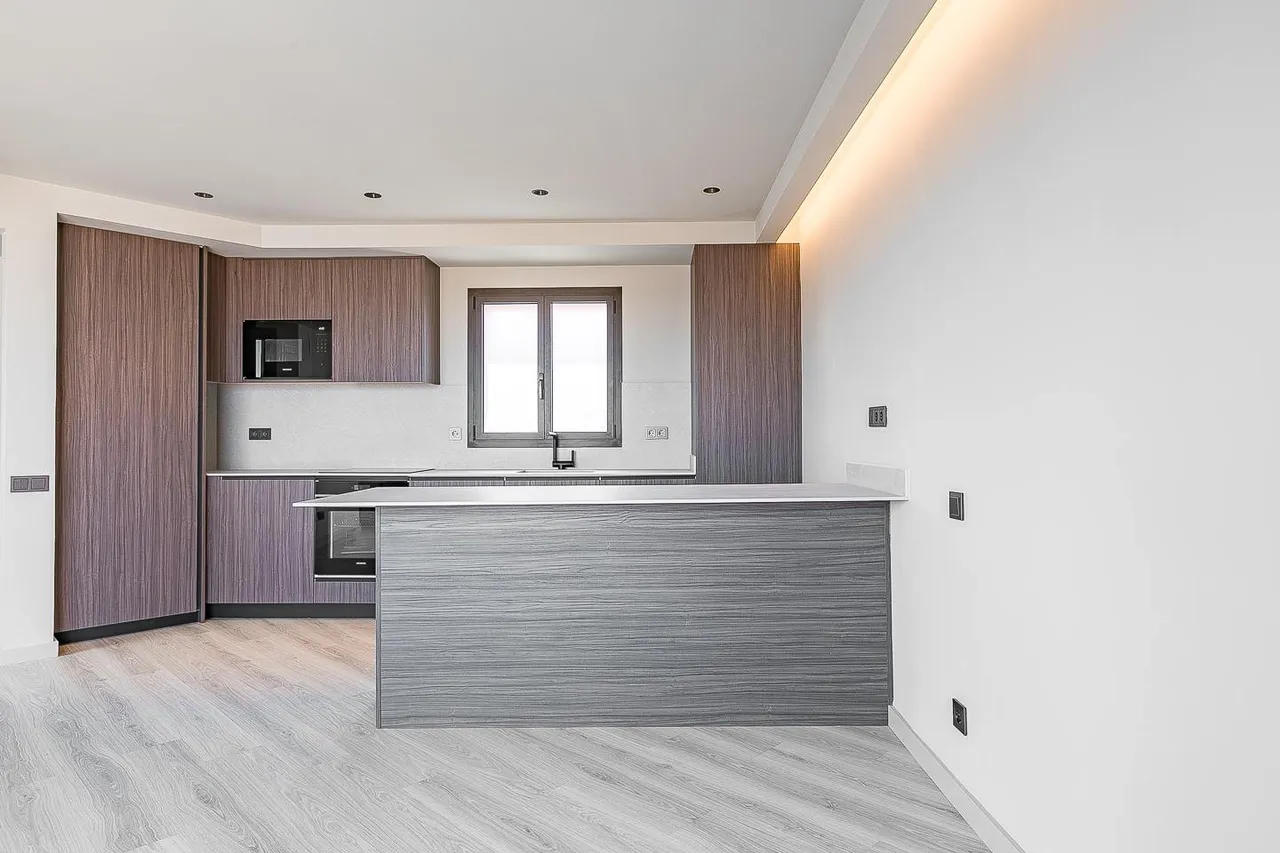 living - 70m² penthouse with 69m² terrace for sale in Eixample Right - gallery - 9