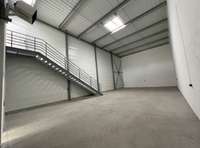 logistics - Activités / Bureaux À Louer - gallery thumbnail - 8