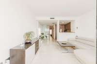 living - 53m² penthouse with 28m² terrace for sale in Barceloneta - gallery thumbnail - 9