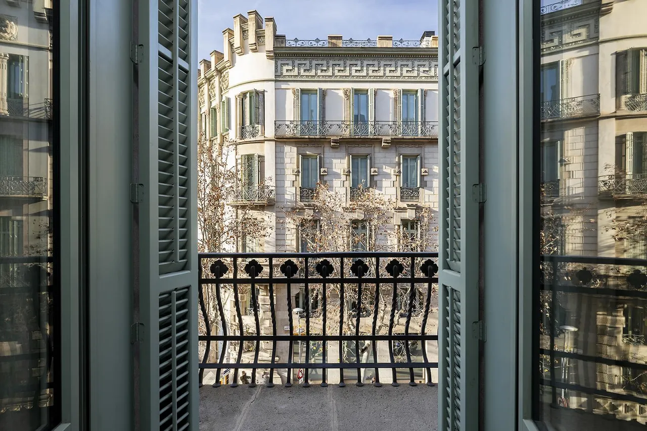 living - Piso de 170m² con 9m² terraza en venta en Eixample Derecho - gallery - 8