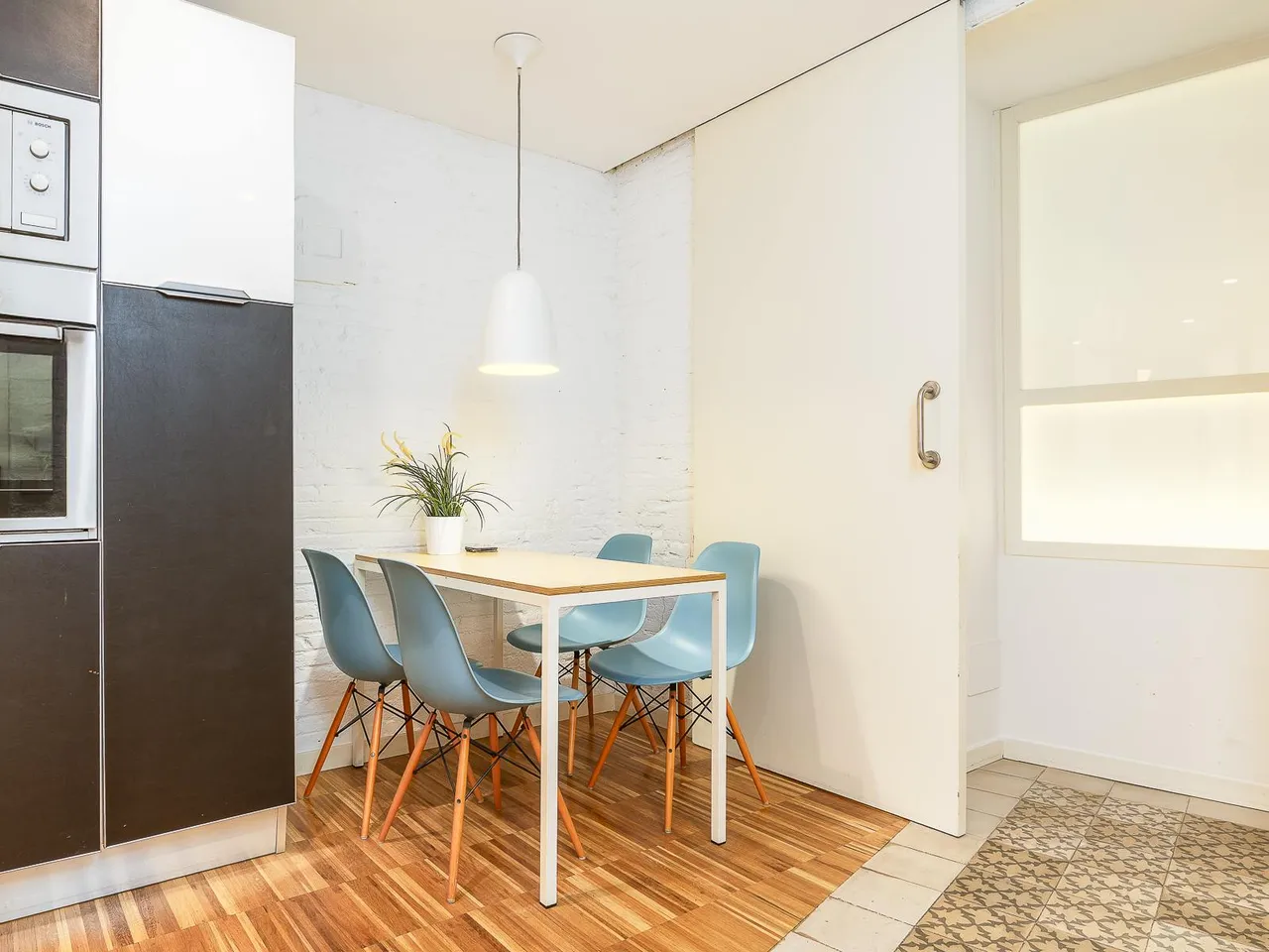 living - Piso de 73m² en venta en Poble Sec, Barcelona - gallery - 4
