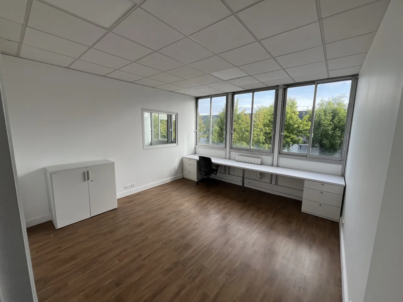 logistics - Activity Facility For Rent - gallery - 2