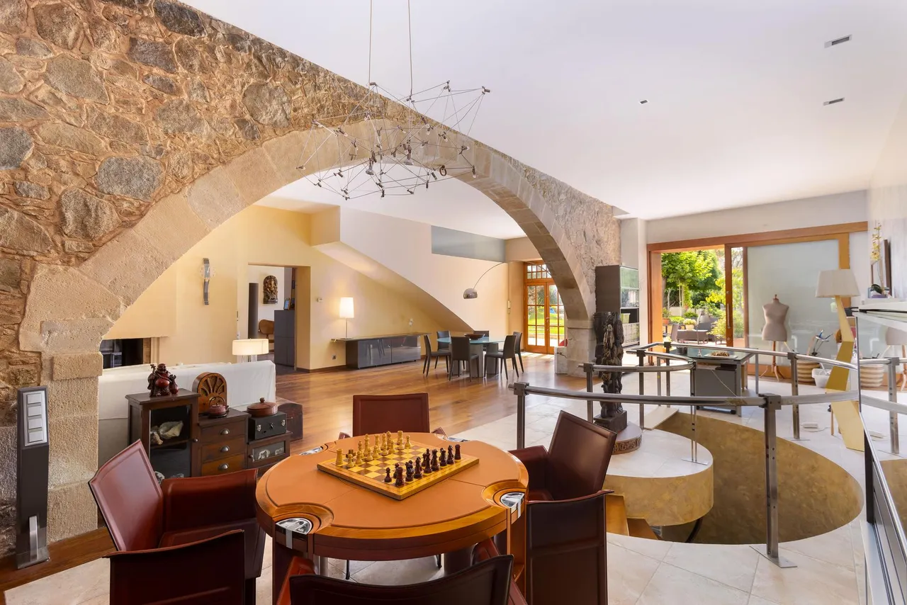 living - 1,100m² masia for sale in Teià, Barcelona - gallery - 10