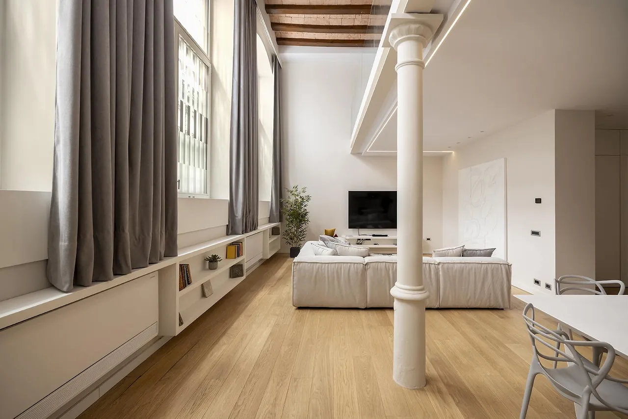 living - Piso de 173m² en alquiler en El Born, Barcelona - gallery - 9