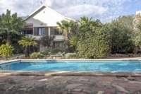 living - Casa / villa de 527m² en venta en La Cañada, Valencia - gallery thumbnail - 9