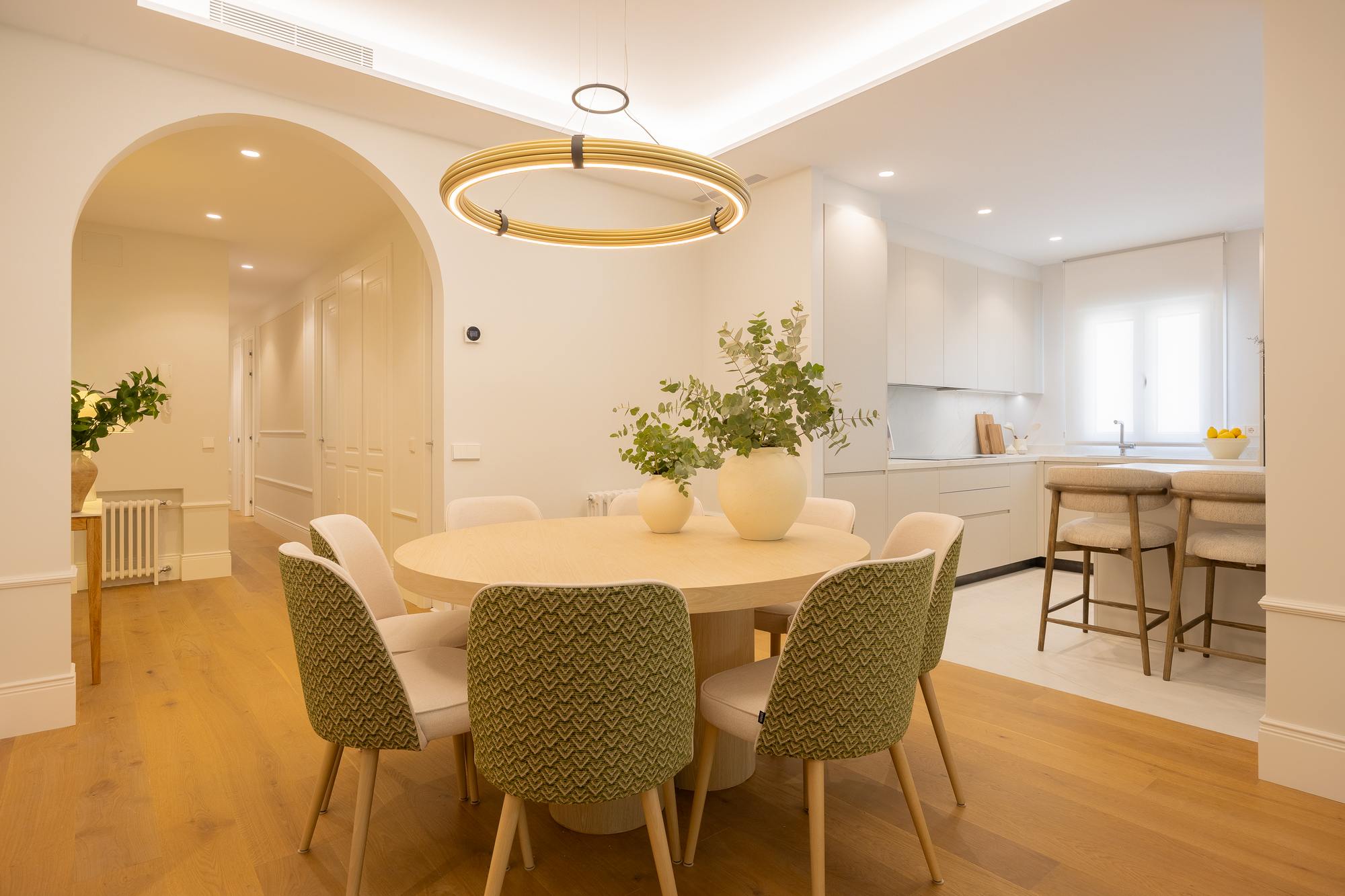 living - 213m² apartment for sale in Recoletos, Madrid - gallery thumbnail - 7