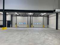 logistics - Local d’activités À Louer - gallery thumbnail - 5