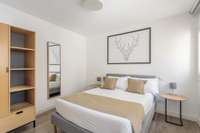 living - 95m² apartment for rent in Sol, Madrid - gallery thumbnail - 9
